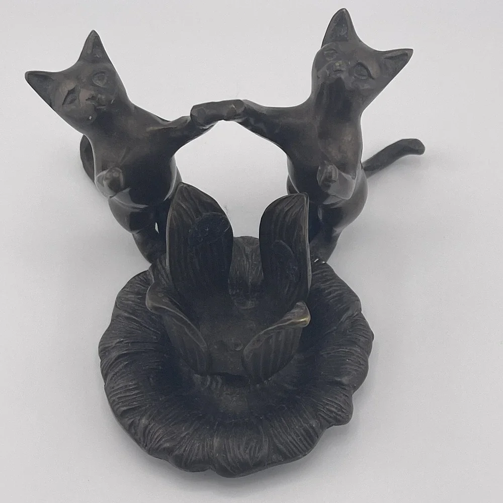 Bronze Pair Of Upright‎ Cats Around Flower Jewelry/Candle Holder 4